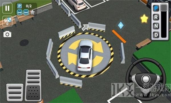 闪电泊车王