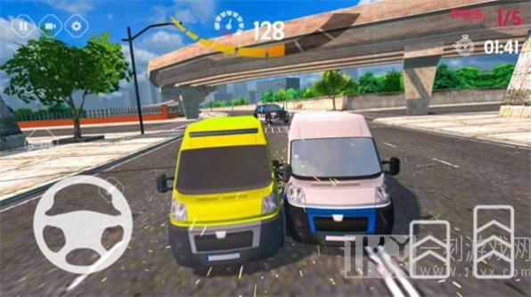 真正的警车野外追逐