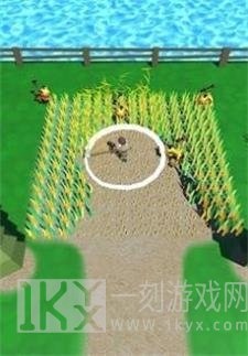 镰刀割草
